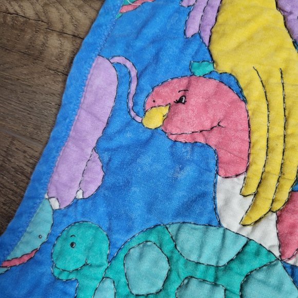 VTG Childrens Baby Blanket Quilt Pastel Animals Sea Life Blue Nursery - Picture 7 of 7